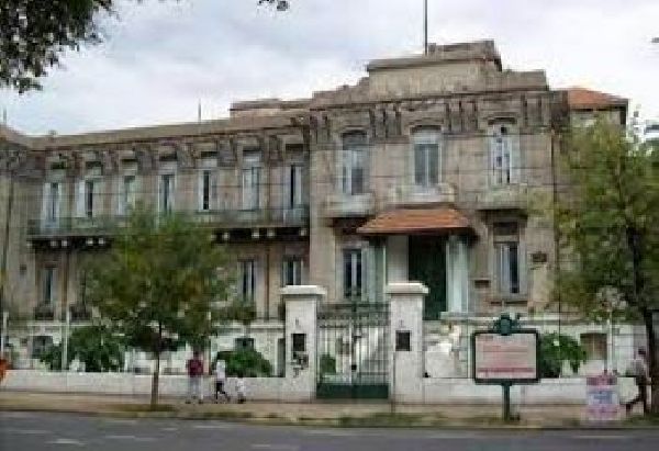 Linea Oeste Se vendieron los terrenos del Hospital Israelita que supo ser uno de los más prestigiosos de la ciudad 
