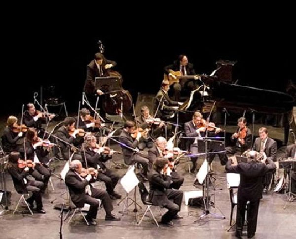 La Orquesta del Tango de Buenos Aires se presentÃ³ en el Club VÃ©lez SÃ¡rsfield